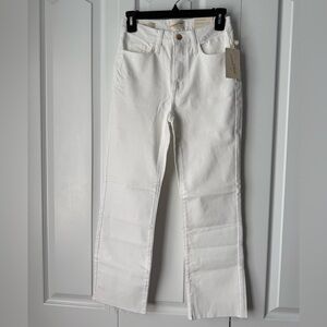 Universal Thread White Cropped Straight-Leg Jeans